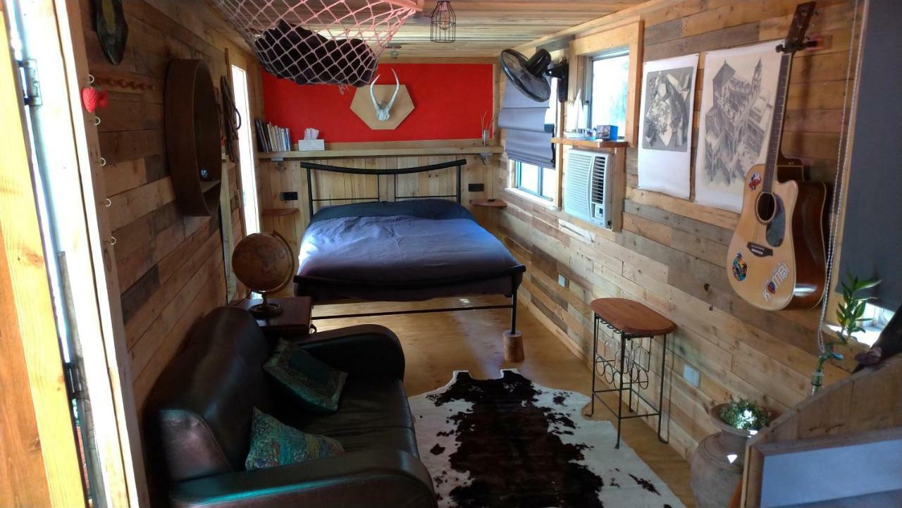 Alice'S Secret Travellers Inn Alice Springs Esterno foto
